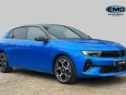 Blue Used 2024 Vauxhall Astra Ultimate Hatchback | £19,649 (Fair price)