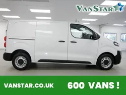 White Used 2023 Vauxhall Vivaro Edition Van | £18,689 (Fair price)