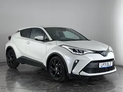 White Used 2022 Toyota C-HR Design SUV | £18,300 (Good price)