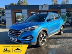 Blue Used 2017 Hyundai Tucson Premium SE SUV | £9,299 (Fair price)