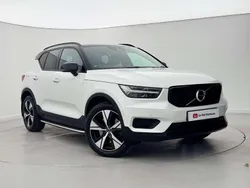 White Used 2022 Volvo XC40 R-Design SUV | £21,499 (Good price)