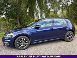 Blue Used 2017 VW Golf VII SE Hatchback | £10,481 (Fair price)