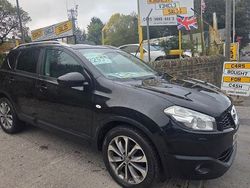Black Used 2012 Nissan Qashqai Tekna SUV | £2,295 (Good price)