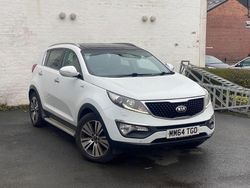 White Used 2014 Kia Sportage 3 SUV | £6,350 (Fair price)