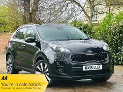 Black Used 2016 Kia Sportage First Edition SUV | £14,290 (Fair price)