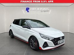 White Used 2023 Hyundai i20 Hatchback | £22,750 (Fair price)