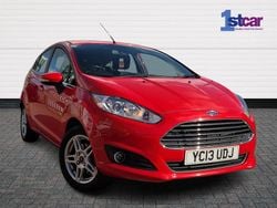 Red Used 2013 Ford Fiesta Zetec Hatchback | £4,789 (Fair price)