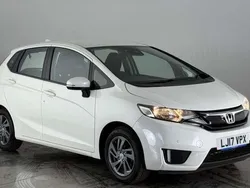 White Used 2017 Honda Jazz SE Hatchback | £11,300 (Fair price)