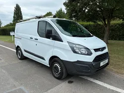 White Used 2017 Ford Transit Custom Van | £5,550 (Super price)