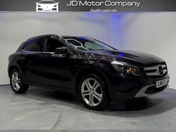 Purple Used 2016 Mercedes 200 Estate | £9,300 (Fair price)