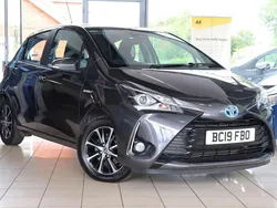 Grey Used 2019 Toyota Yaris Hybrid Hatchback | £12,740 (Good price)