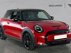Red Used 2022 Mini Cooper S Level 2 Hatchback | £14,850 (Fair price)