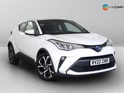 White Used 2022 Toyota C-HR Design SUV | £18,475 (Fair price)