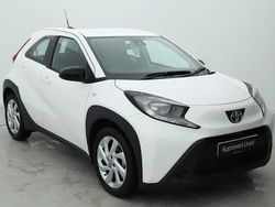 White Used 2023 Toyota Aygo X PURE SUV | £12,799