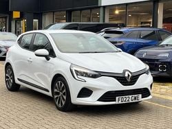 White Used 2022 Renault Clio V Iconic Hatchback | £11,366 (Good price)