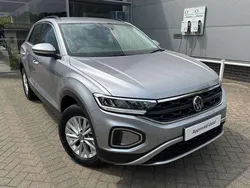 Silver Used 2023 VW T-Roc Life SUV | £20,989 (Fair price)