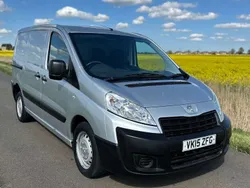 Silver Used 2015 Peugeot Expert Van | £4,995 (Fair price)