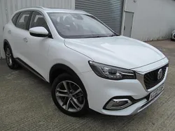 White Used 2022 MG HS Exclusive SUV | £17,495 (Fair price)