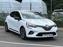 White Used 2022 Renault Clio V Techno Hatchback | £14,437 (Fair price)