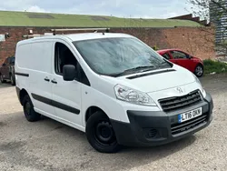 White Used 2016 Peugeot Expert Van | £2,499 (Fair price)
