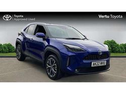 Blue Used 2022 Toyota Yaris Cross SUV | £23,101 (A bit pricey)