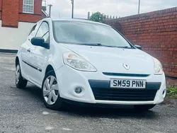 White Used 2009 Renault Clio II Extreme Hatchback | £995 (Super price)