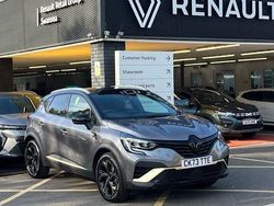 Metallic oyster grey Used 2023 Renault Captur Engineered SUV | £18,314 (Fair price)