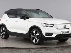 Used 2022 Volvo XC40 Plus SUV | £20,396 (Fair price)