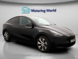 Black Used 2022 Tesla Model Y Long Range AWD SUV | £24,500 (Fair price)