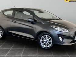 Grey Used 2019 Ford Fiesta Zetec Hatchback | £7,695 (Good price)