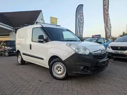 White Used 2016 Vauxhall Combo MPV | £3,499 (Fair price)