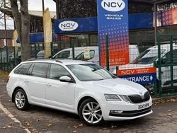 White Used 2019 Skoda Octavia SE L Estate | £10,990 (Fair price)