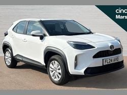White Used 2024 Toyota Yaris Hybrid SUV | £21,231 (Good price)