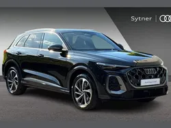 Black Used 2025 Audi Q5 S-Line SUV | £54,000