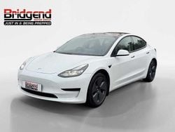 White Used 2021 Tesla Model 3 Standard Range Sedan | £15,599 (Fair price)