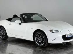 White Used 2019 Mazda MX5 Cabriolet | £14,150 (Fair price)