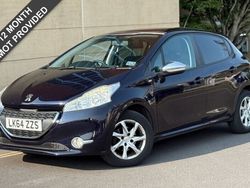 Blue Used 2014 Peugeot 208 Style Hatchback | £4,995 (Fair price)