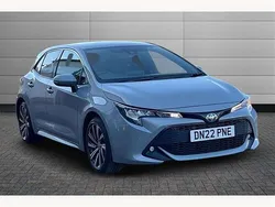 Manhattan grey Used 2022 Toyota Corolla Design Hatchback | £17,590 (Fair price)