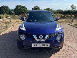 Blue Used 2015 Nissan Juke N-Connecta SUV | £5,995 (Fair price)