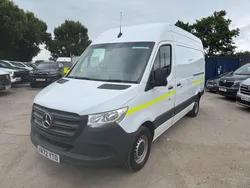 White Used 2022 Mercedes Sprinter Progressive Van | £21,995 (Expensive)