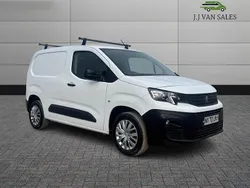 White Used 2021 Peugeot Partner MPV | £6,995 (Good price)