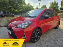 Red Used 2017 Toyota Yaris Hybrid Design Hatchback | £7,999 (Fair price)
