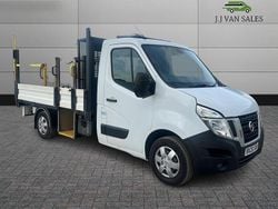White Used 2020 Nissan NV400 SE Van | £7,995 (Good price)