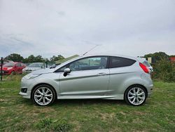 Silver Used 2015 Ford Fiesta Titanium Hatchback | £3,700 (Good price)
