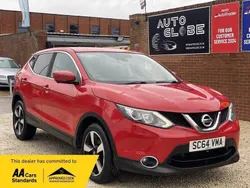 Red Used 2015 Nissan Qashqai N-TEC SUV | £7,490 (Fair price)