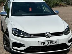 White Used 2018 VW Golf VII R Estate | £17,995 (Fair price)