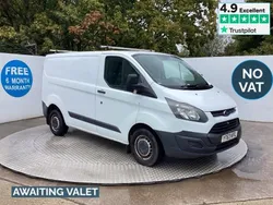 White Used 2013 Ford Transit Custom Van | £10,995 (Expensive)