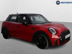 Red Used 2022 Mini Cooper Hatch Hatchback | £17,499 (Expensive)