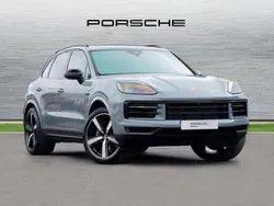 Grey Used 2025 Porsche Cayenne SUV | £91,878 (A bit pricey)