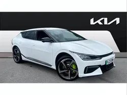White Used 2023 Kia EV6 4 SUV | £36,999 (Fair price)